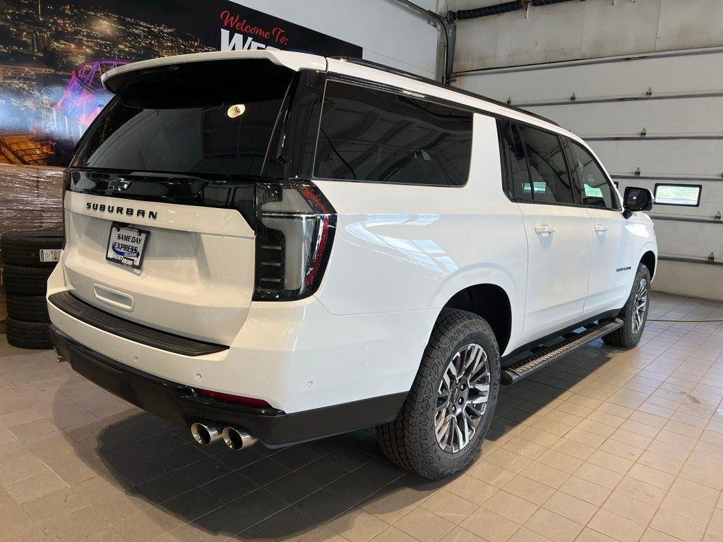 Used 2026 Summit White Chevrolet Z71 image 8