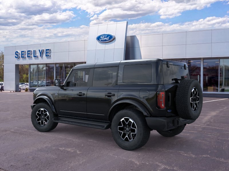 New 2026 Shadow Black Ford Outer Banks® image 4