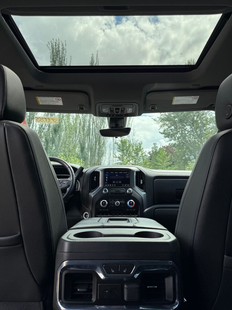 Used 2022 Ebony Twilight Metallic GMC Denali image 29