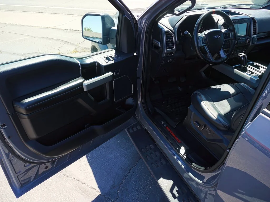 2018 Ford F-150 Raptor - Photo 16