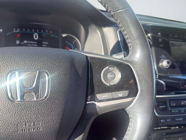 Used 2020 Gray Honda Touring image 17