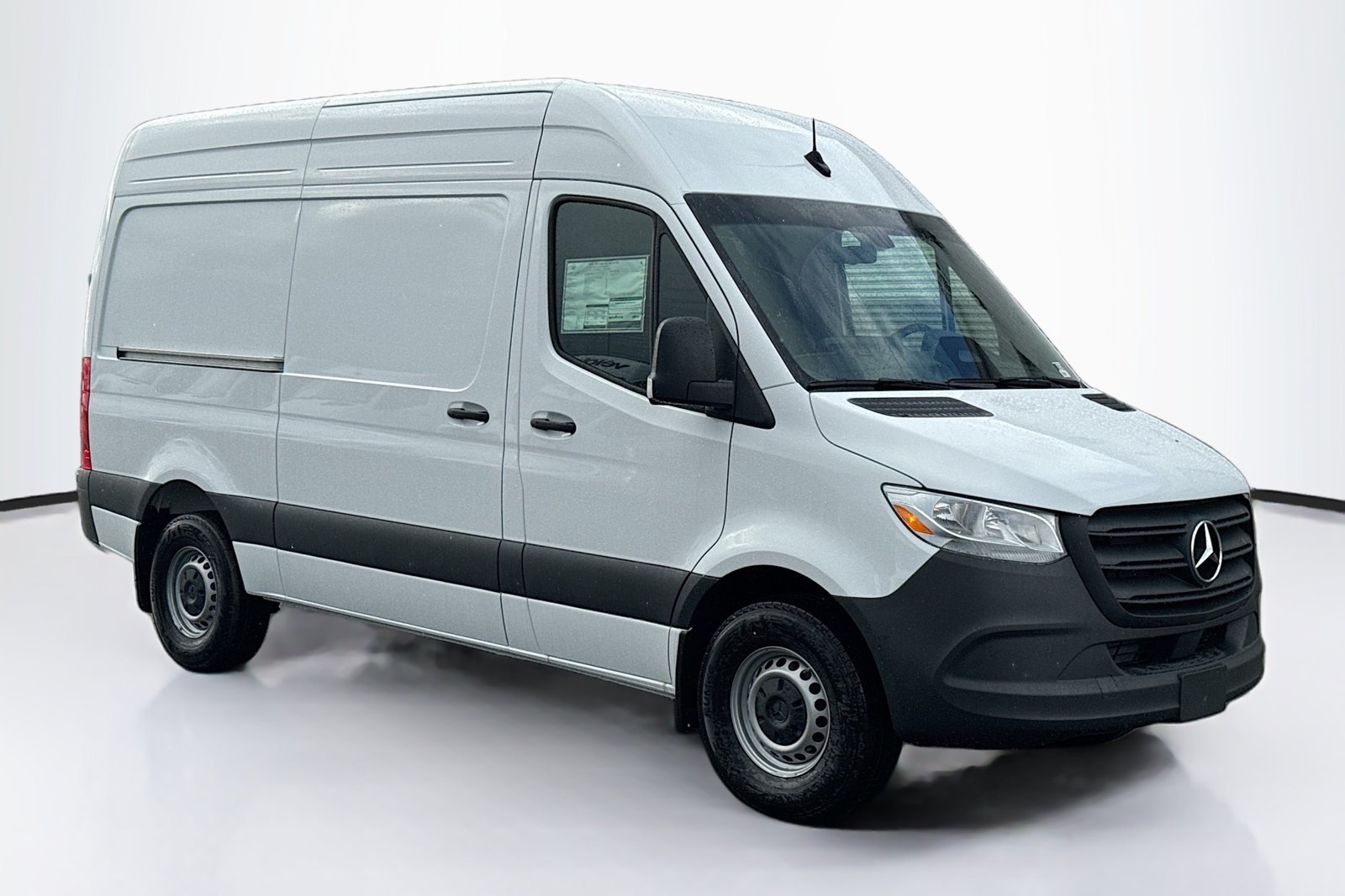 New 2026 Arctic White Mercedes-Benz  image 3