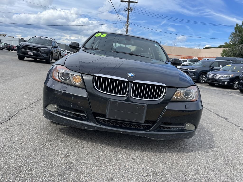 Used 2006 Black BMW 330xi image 5