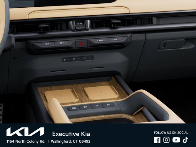 New 2027 Black Jade Green Kia X-Line SX image 23