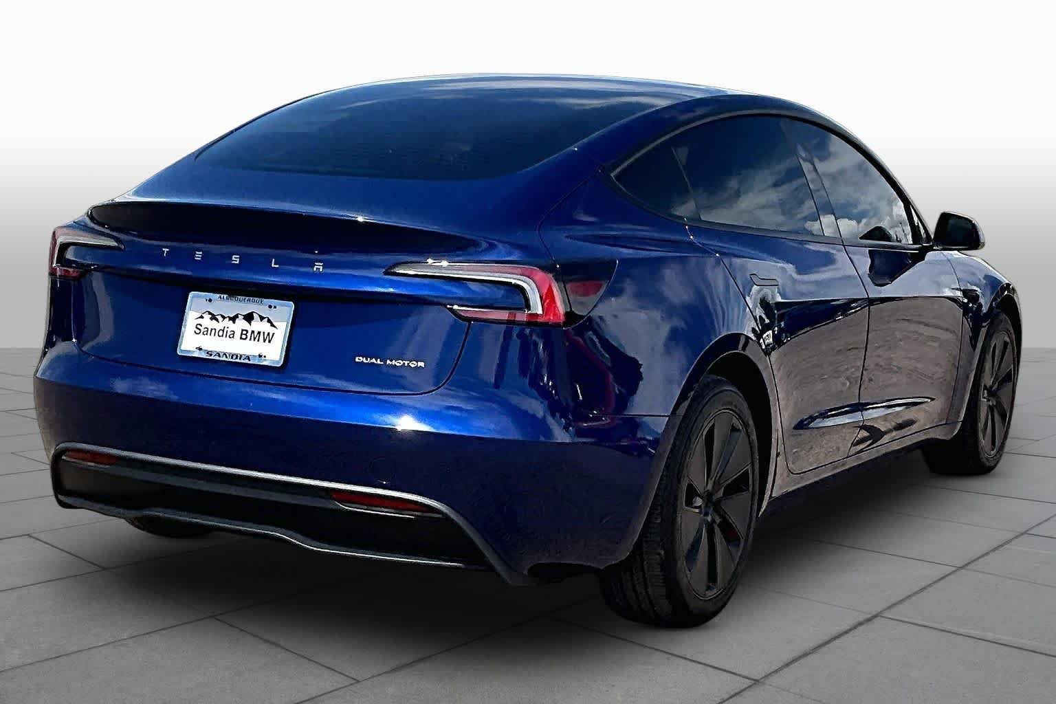 Used 2025 Diamond Black Tesla Long Range image 10