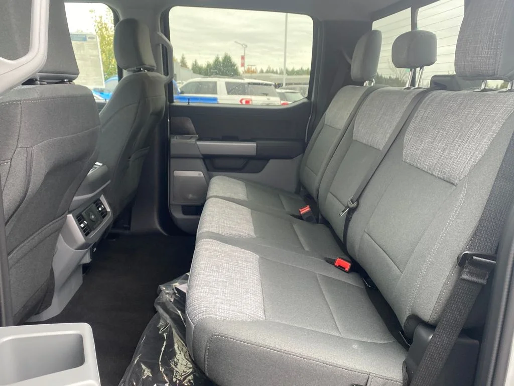 New 2026 White Ford XLT image 31
