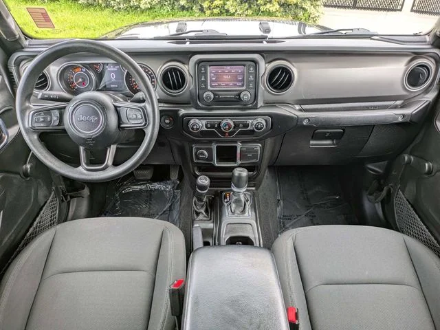 Used 2021 Crystal Metallic Jeep Willys image 15