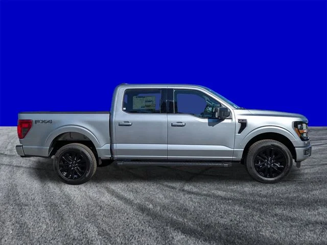 New 2026 Iconic Silver Metallic Ford XLT image 3