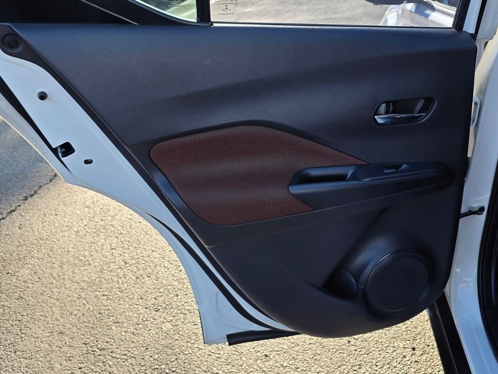2018 Nissan Kicks SR - Photo 19