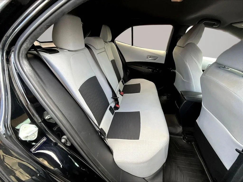 Used 2019 Midnight Black Metallic Toyota SE image 26