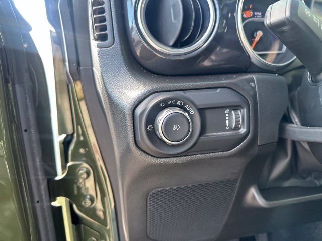 Used 2023 Green Jeep Rubicon 392 image 15
