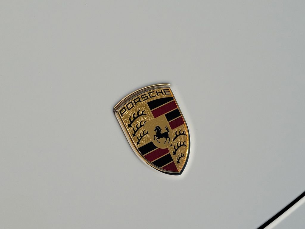 Used 2024  Porsche Turbo S image 9