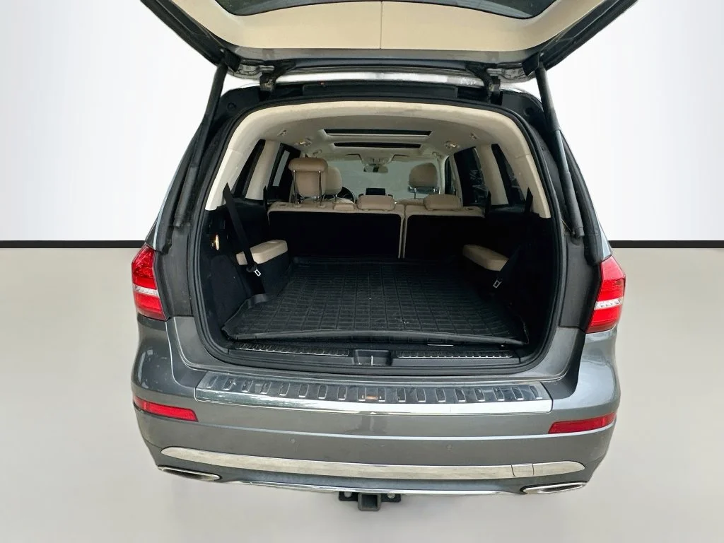 Used 2019 Selenite Gray Metallic Mercedes-Benz GLS 450 image 28