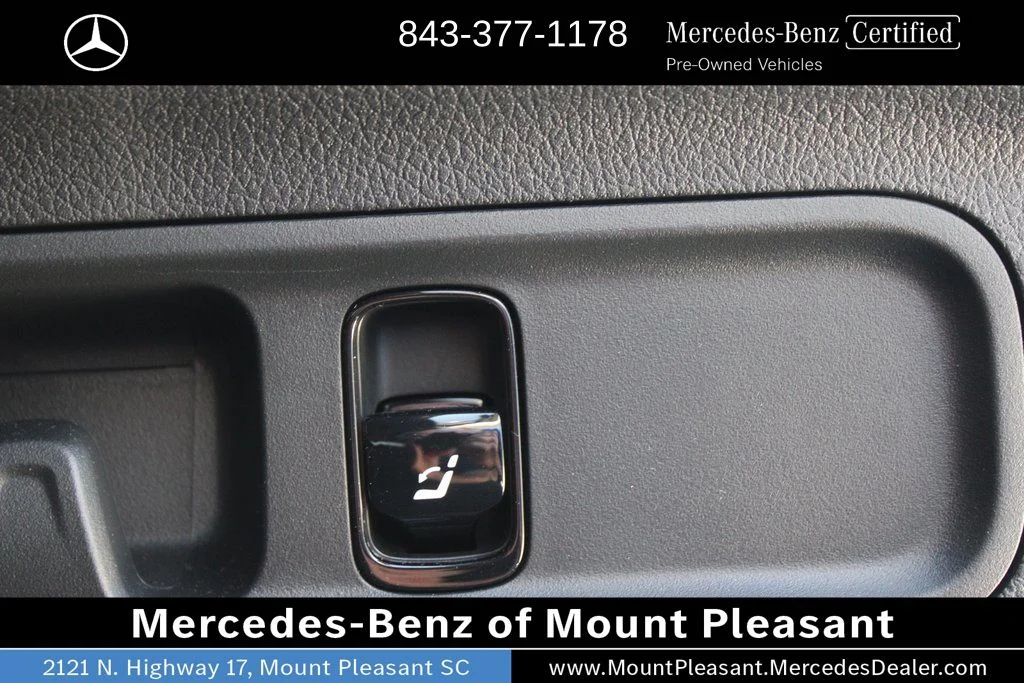 Certified Used 2025 Polar White Mercedes-Benz GLC 350e image 10