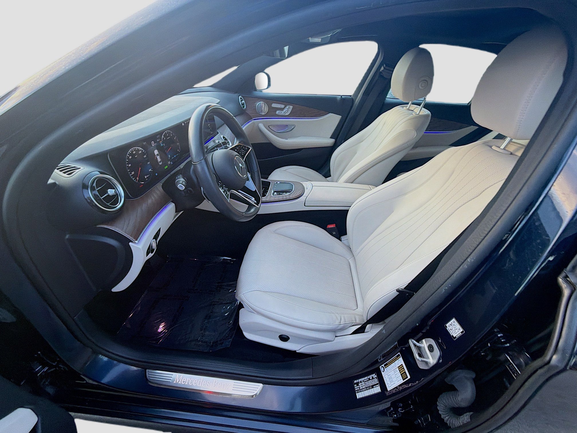2023 Mercedes-Benz E-Class E450 - Photo 17