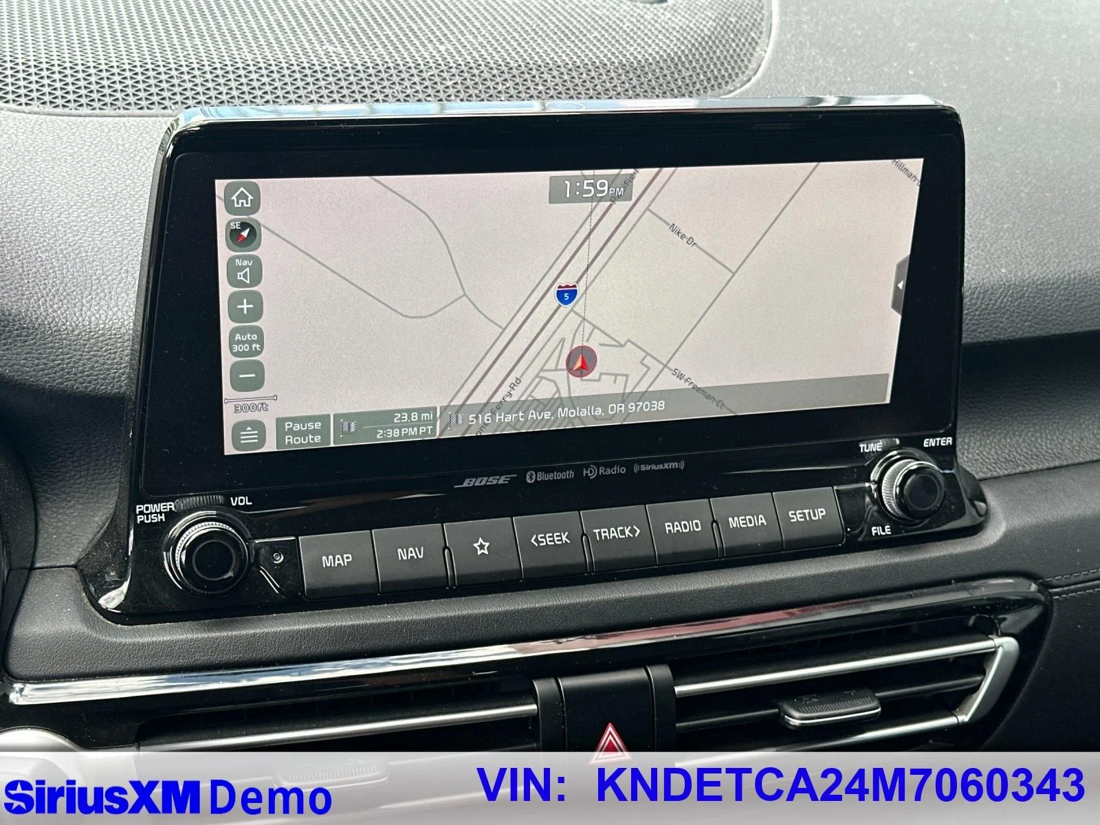Used 2021 Snow White Pearl Kia SX image 26
