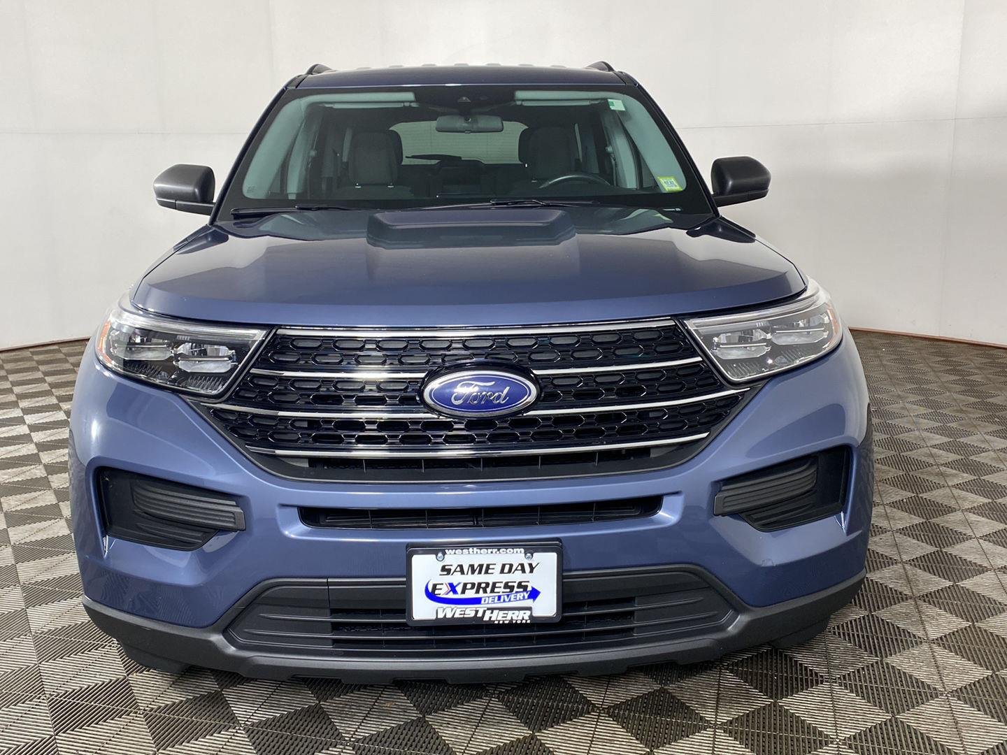 Used 2021 Infinite Blue Metallic Tinted Clearcoat Ford XLT image 27