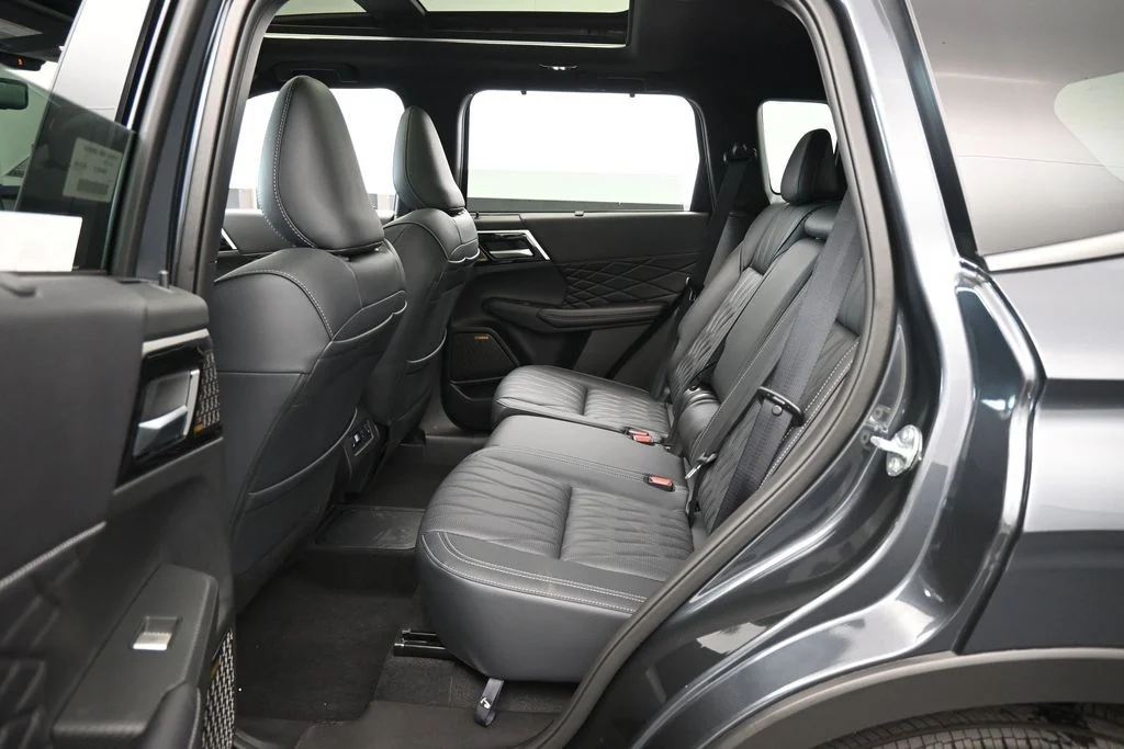 New 2026 Graphite Gray Mitsubishi BLACK EDITION S-AWC image 30