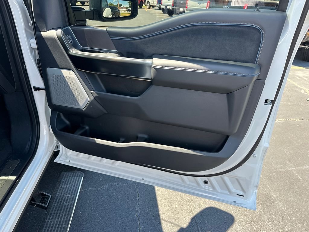 New 2026 White Ford Platinum image 14