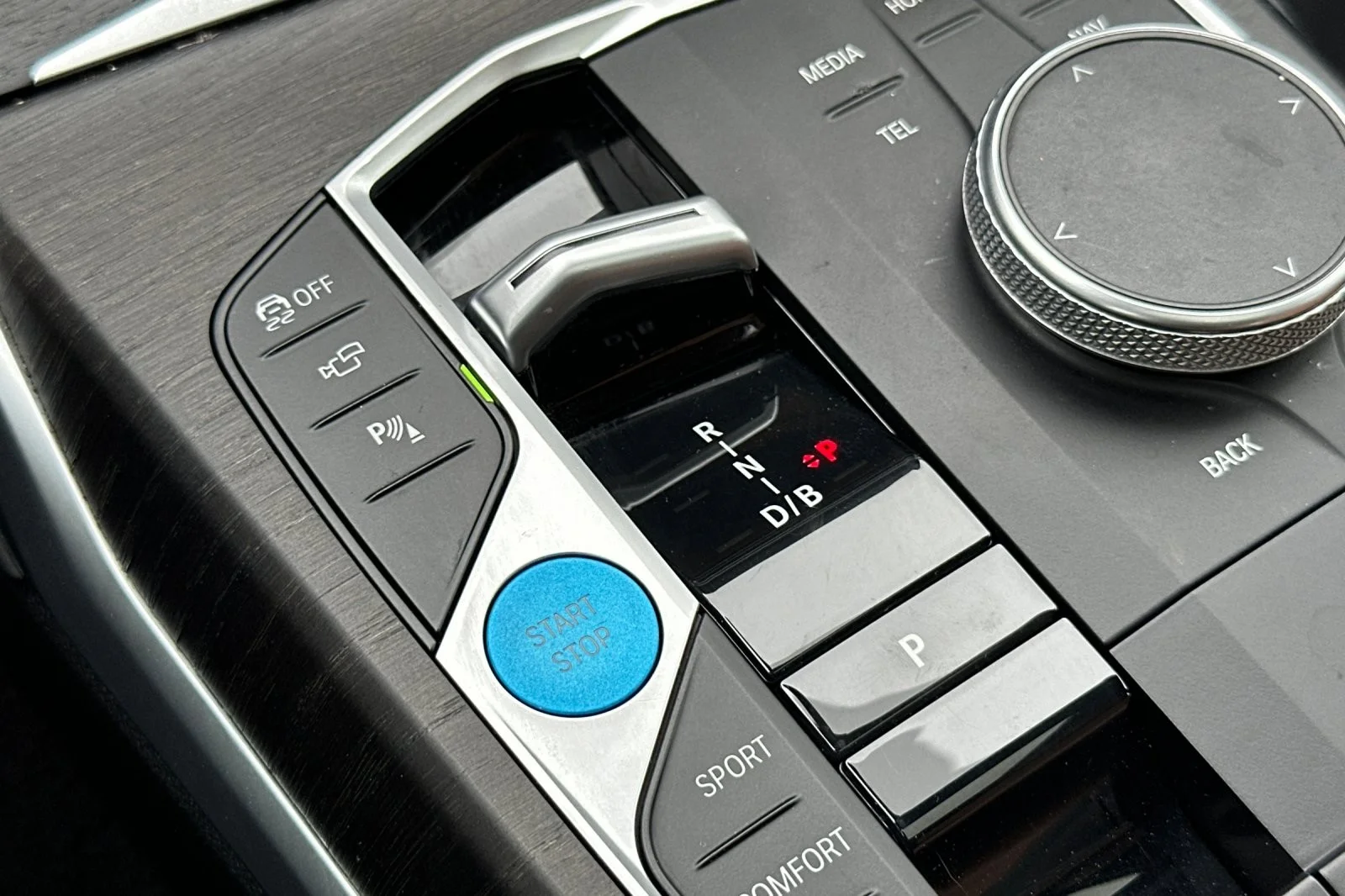Used 2023 Tanzanite Blue II Metallic BMW eDrive35 image 20