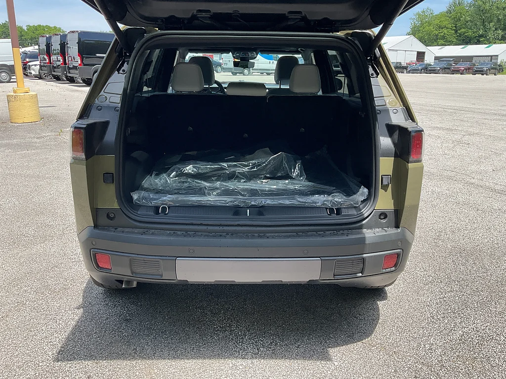 New 2026 41 Exterior Paint Jeep Overland 4x4 image 14