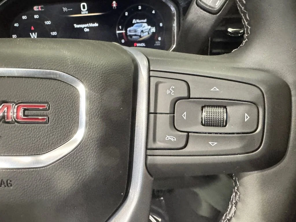 New 2026 Sterling Metallic GMC Elevation image 17