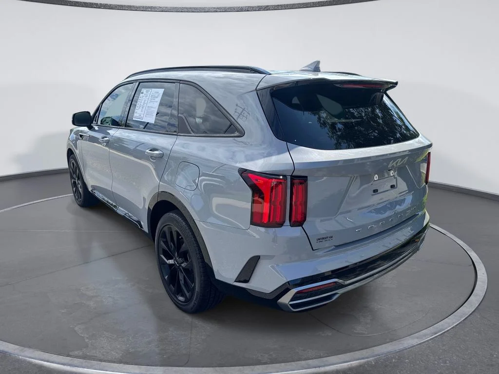 Used 2022 Gray Kia SX image 5