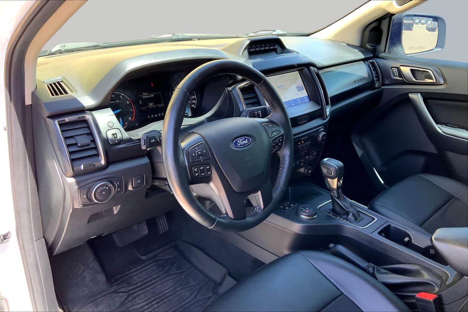 Used 2023 Oxford White Ford XLT image 18