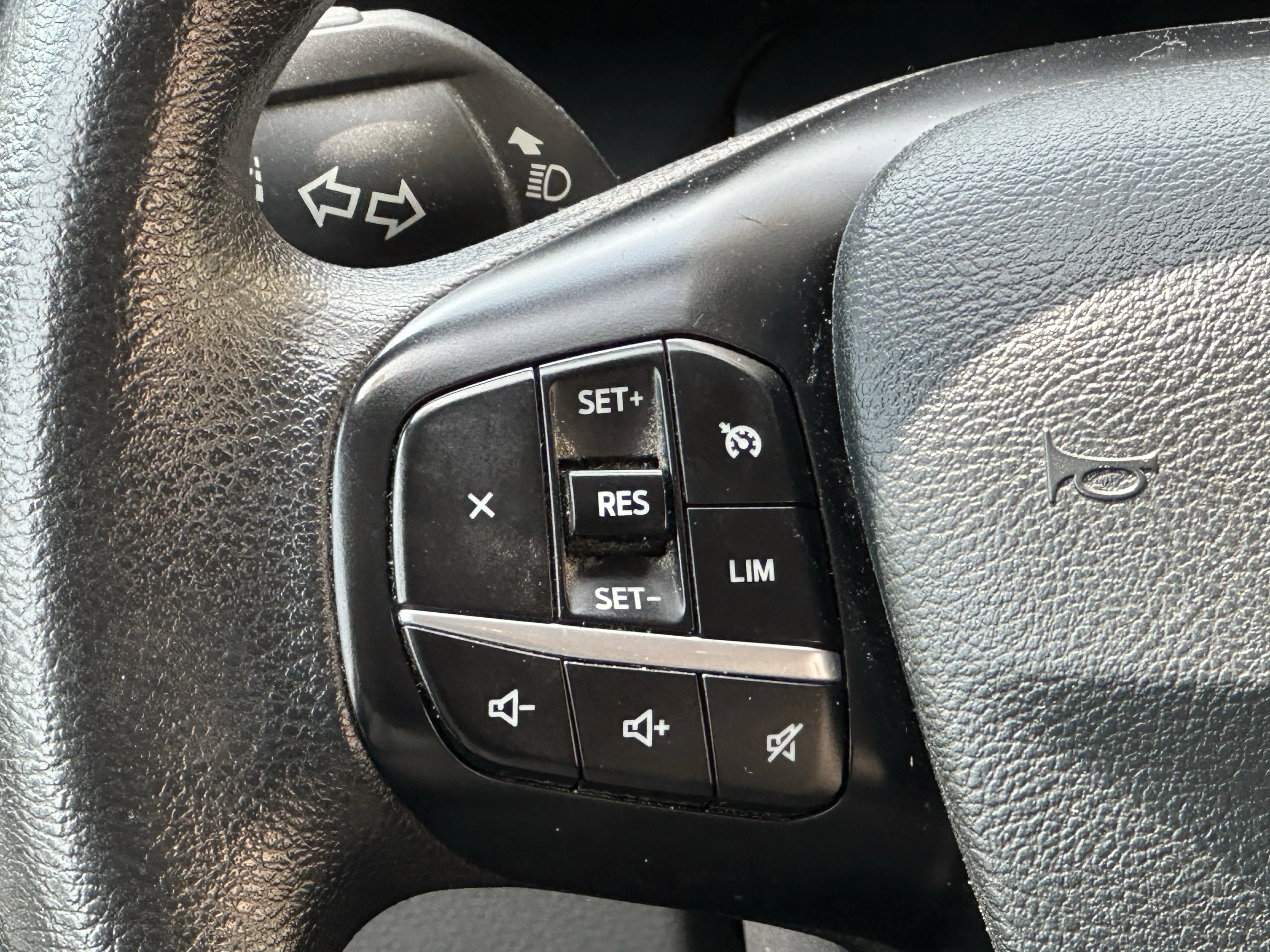 Certified Used 2024  Ford XLT image 10