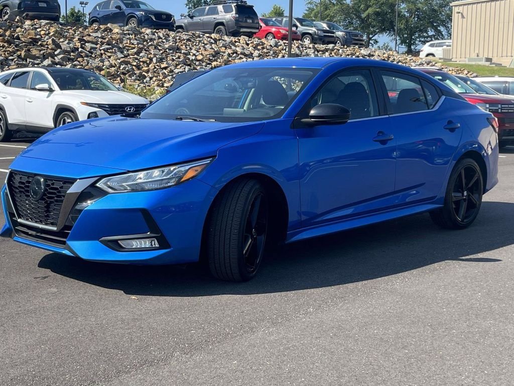Used 2022 Blue Nissan SR image 7