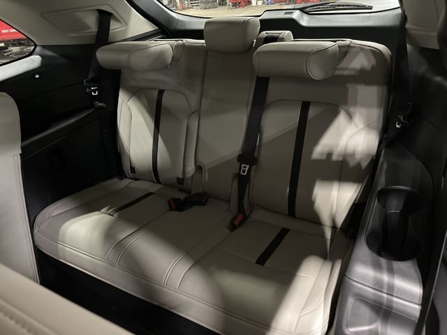 Used 2026 White Mazda 3.3 Turbo Preferred image 29