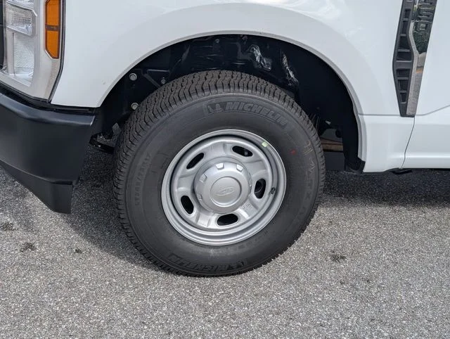 New 2026 Oxford White Ford F-350® XL image 4