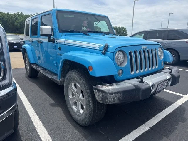 Used 2017 Blue Jeep Unlimited Sahara image 2