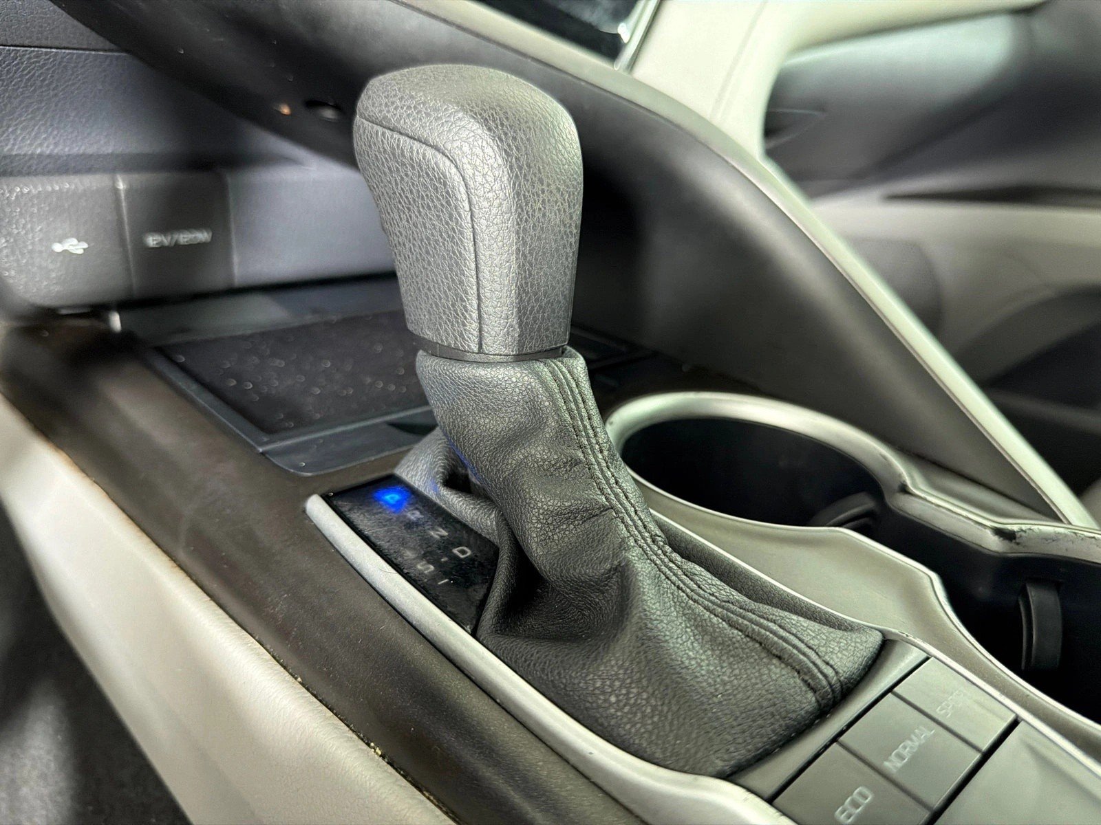 Certified Used 2024 Predawn Gray Mica Toyota LE image 30