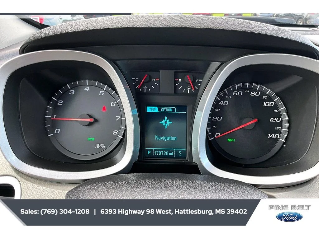 Used 2015 Summit White Chevrolet LT image 14