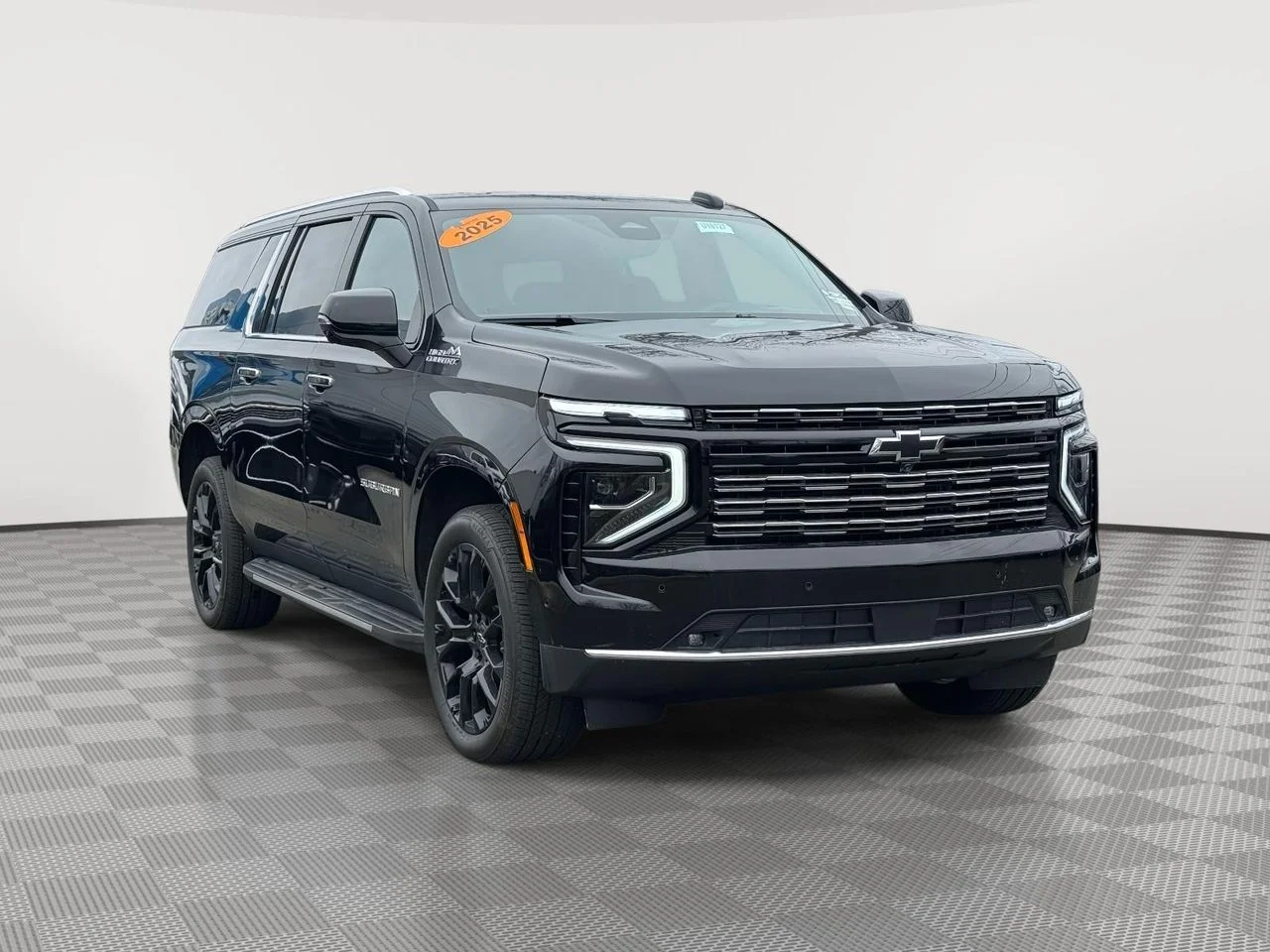Used 2025 Black Chevrolet High Country image 1