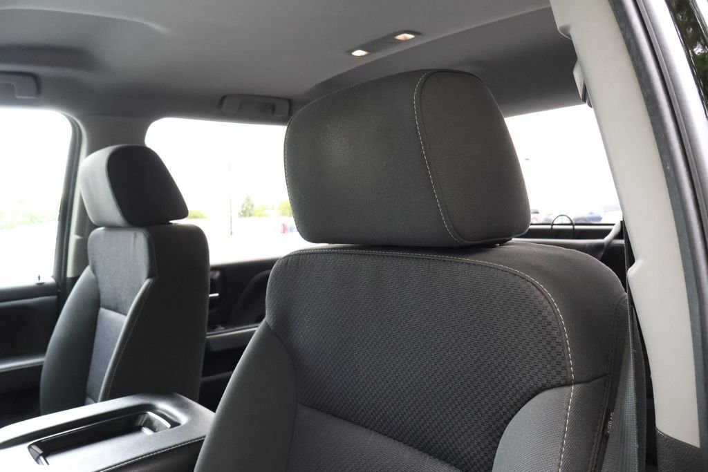 2018 Chevrolet Silverado 1500 LT - Photo 35
