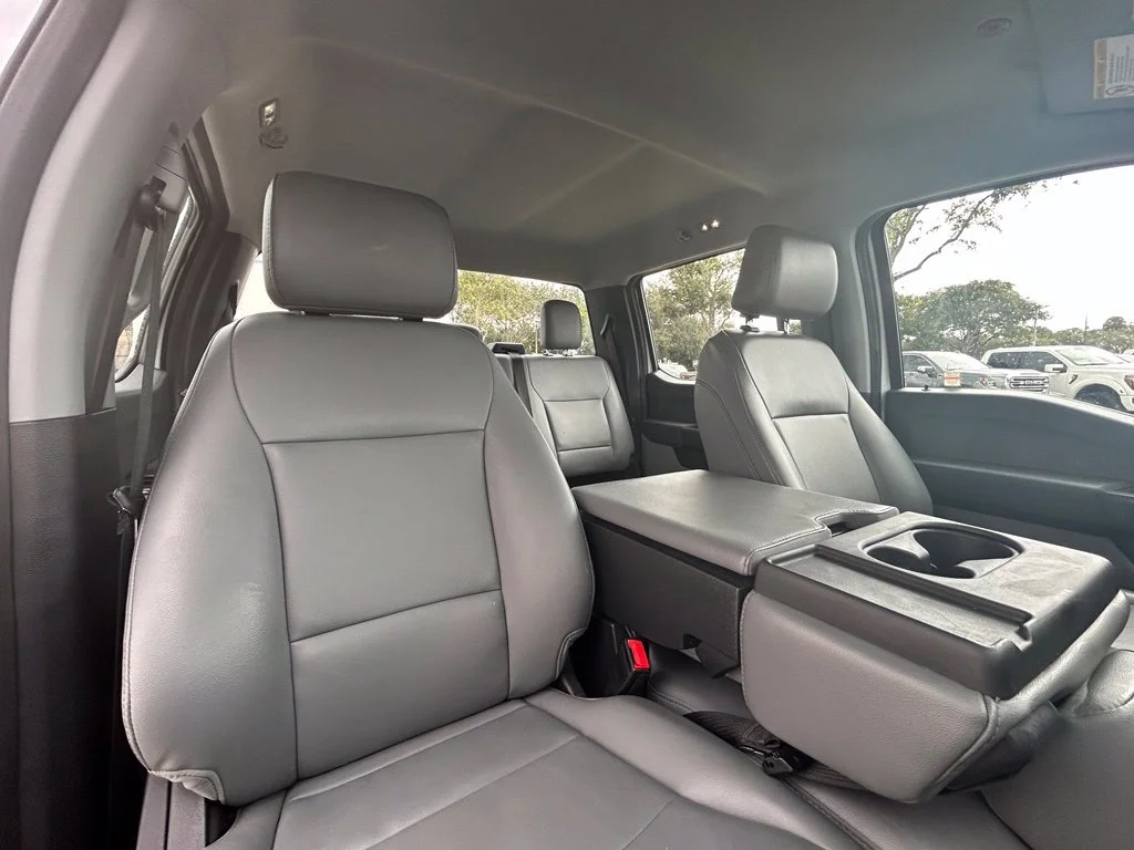 Certified Used 2025 Oxford White Ford XL image 29