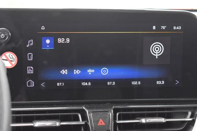 Used 2025 Gray Chevrolet LT image 26