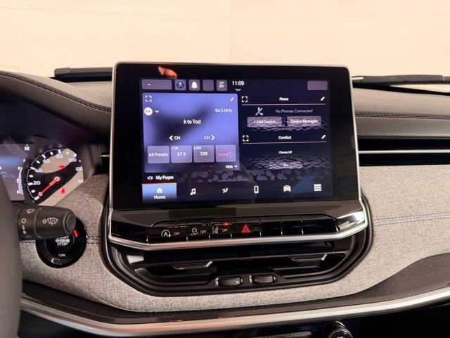 Certified Used 2023 Gray Jeep Latitude image 24