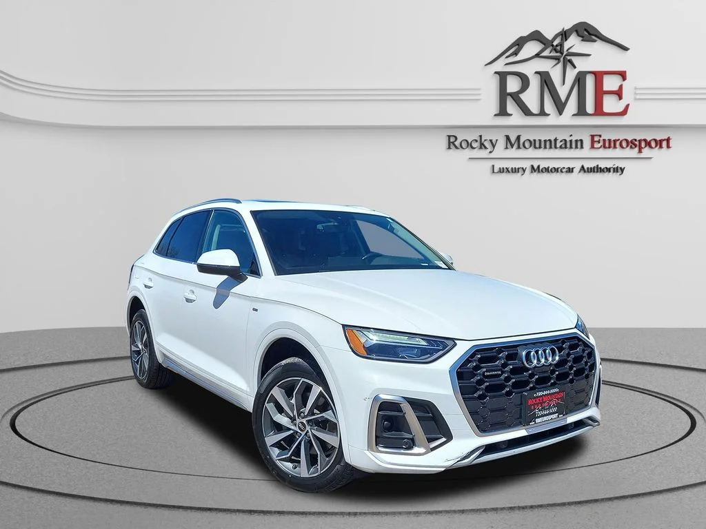 2023 Audi Q5 45 Premium Plus's photo