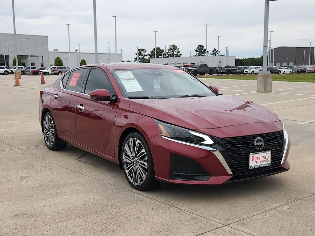 Certified Used 2024 Red Nissan 2.5 SL image 3