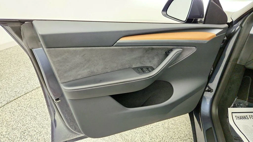 Used 2023 Midnight Silver Metallic Tesla AWD *Ltd Avail* image 11