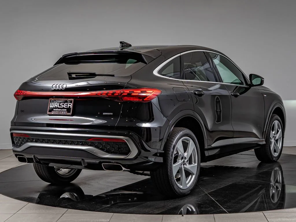 New 2026 Mythos Black Metallic Audi 2.0T Premium Plus image 5
