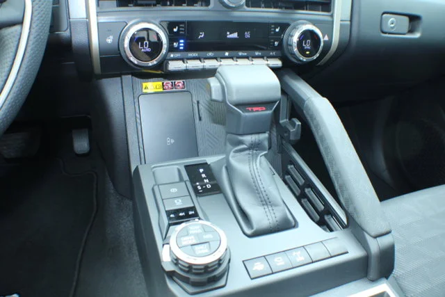 Used 2025  Toyota  image 12