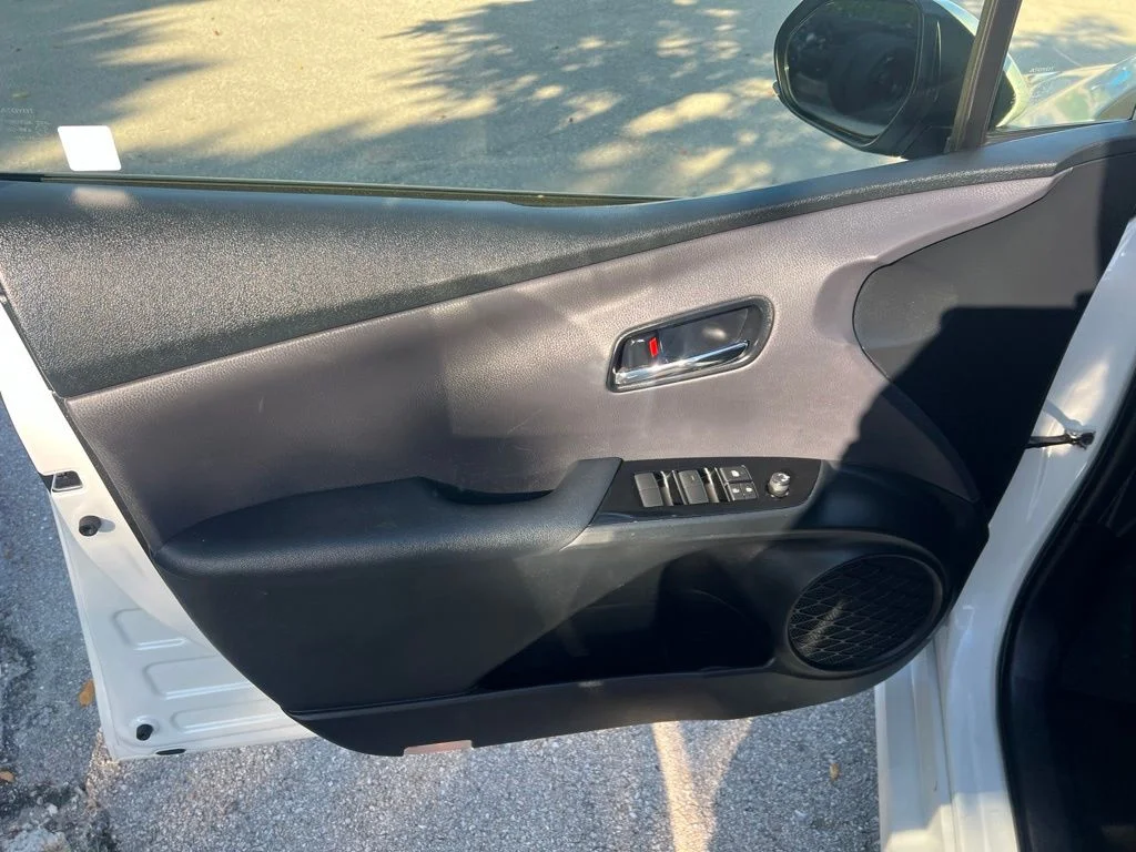 Used 2021 Beige Toyota L image 33