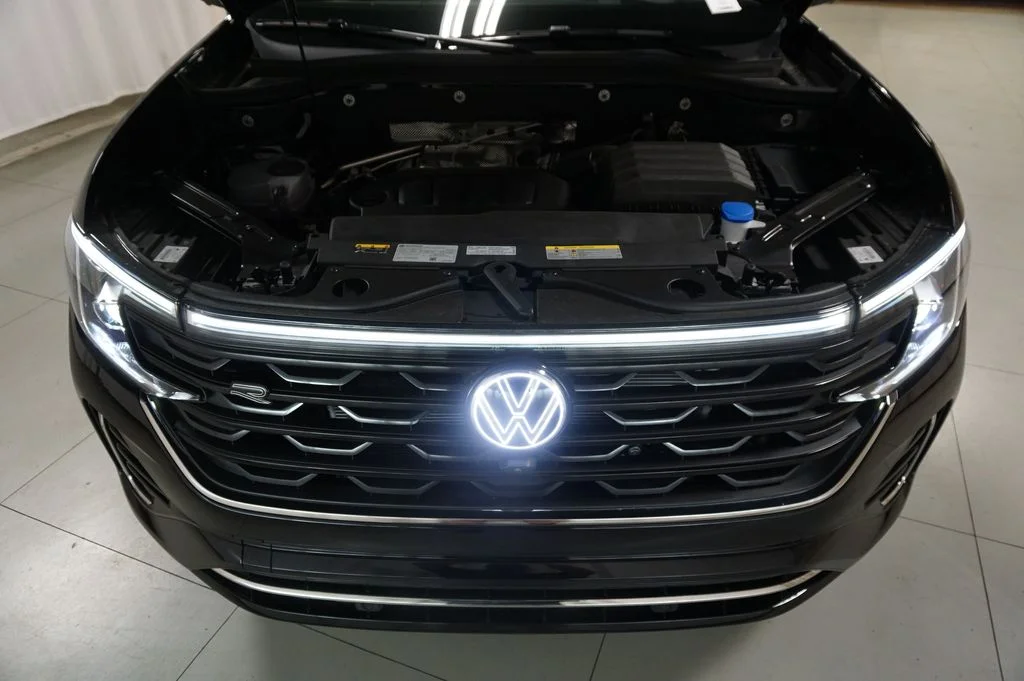 New 2026 Deep Black Volkswagen 2.0T SEL Premium R-Line image 76