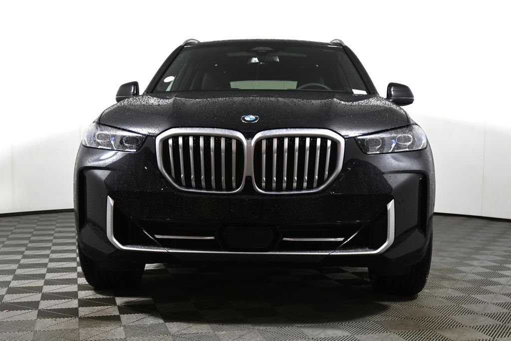 New 2026 Black Sapphire Metallic BMW xDrive40i image 10