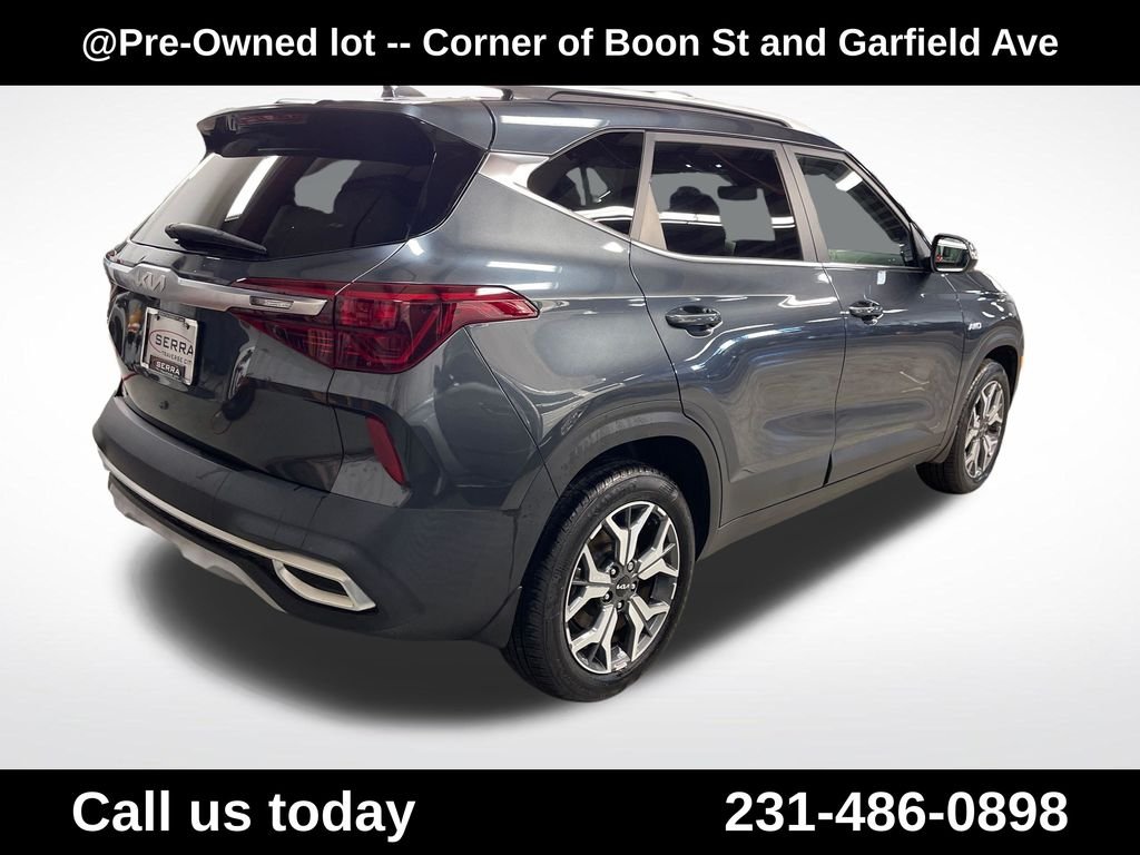 Used 2023 Gray Kia EX image 10