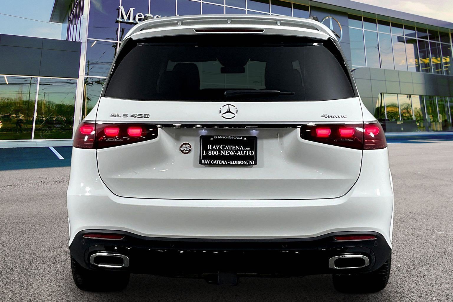 New 2026 Polar White Mercedes-Benz GLS 450 image 18